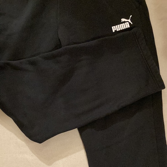 black puma lounge joggers size large - Picture 4 of 5
